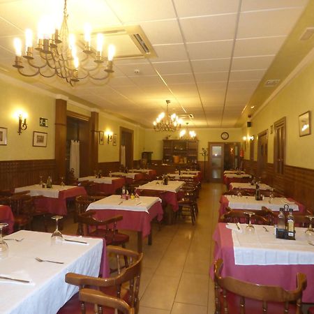 Hostal La Perdiz Sonseca エクステリア 写真