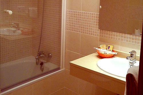 Hostal La Perdiz Sonseca 部屋 写真