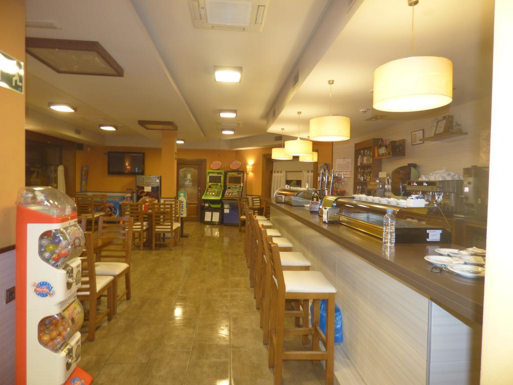 Hostal La Perdiz Sonseca エクステリア 写真