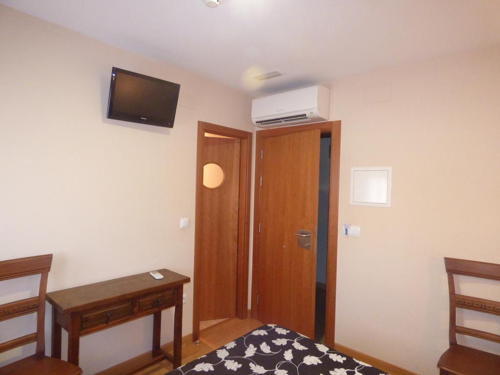Hostal La Perdiz Sonseca エクステリア 写真